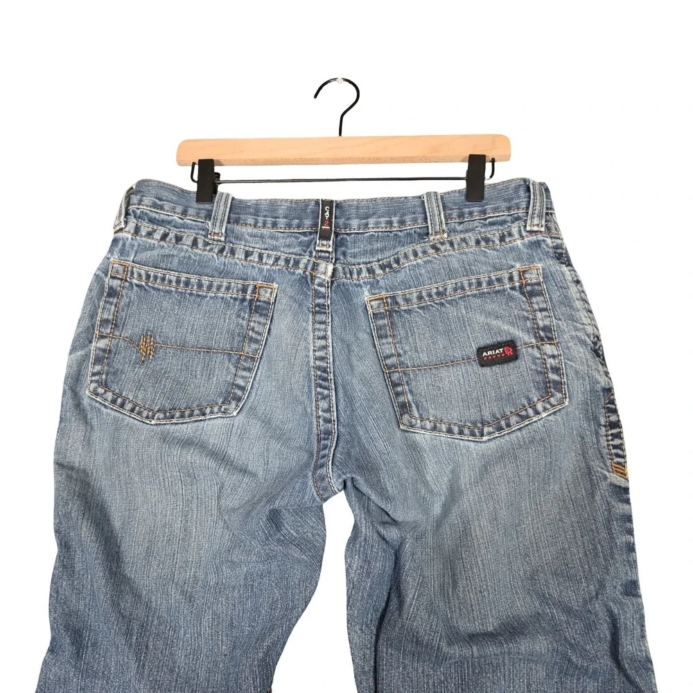 Ariat M4 Relaxed Boot CAT 2 FR Jeans Mens 35x34 Blue Distressed‎ Workwear Job